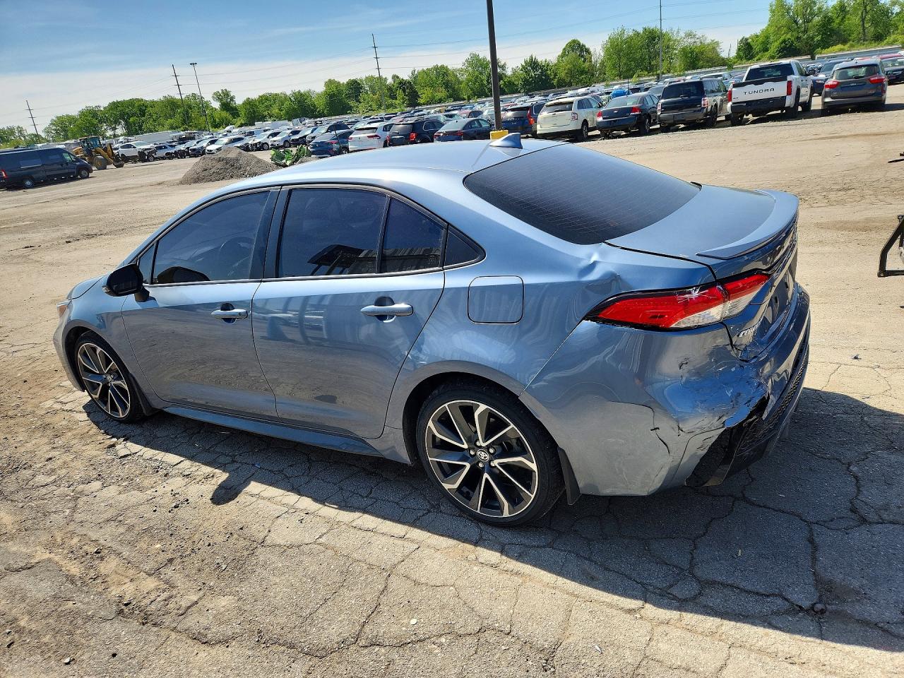 2022 TOYOTA COROLLA SE photo 3
