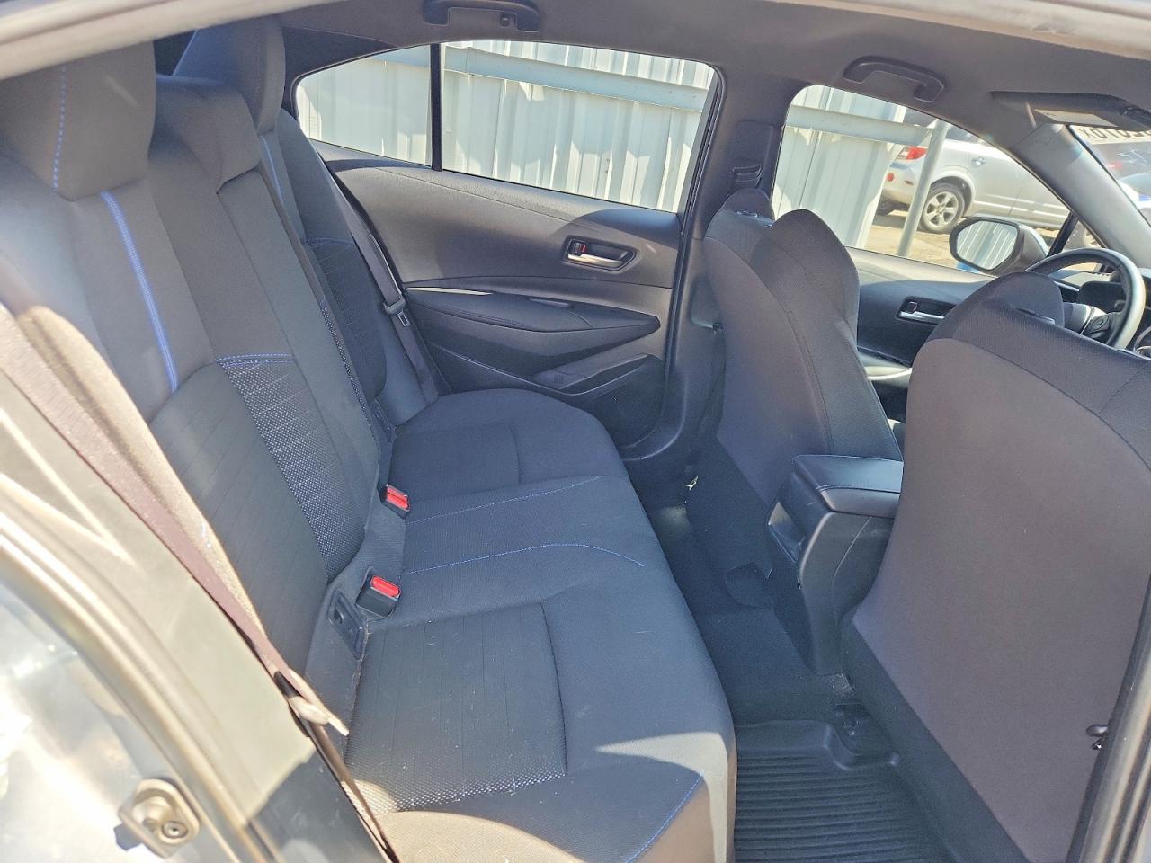 2022 TOYOTA COROLLA SE photo 19