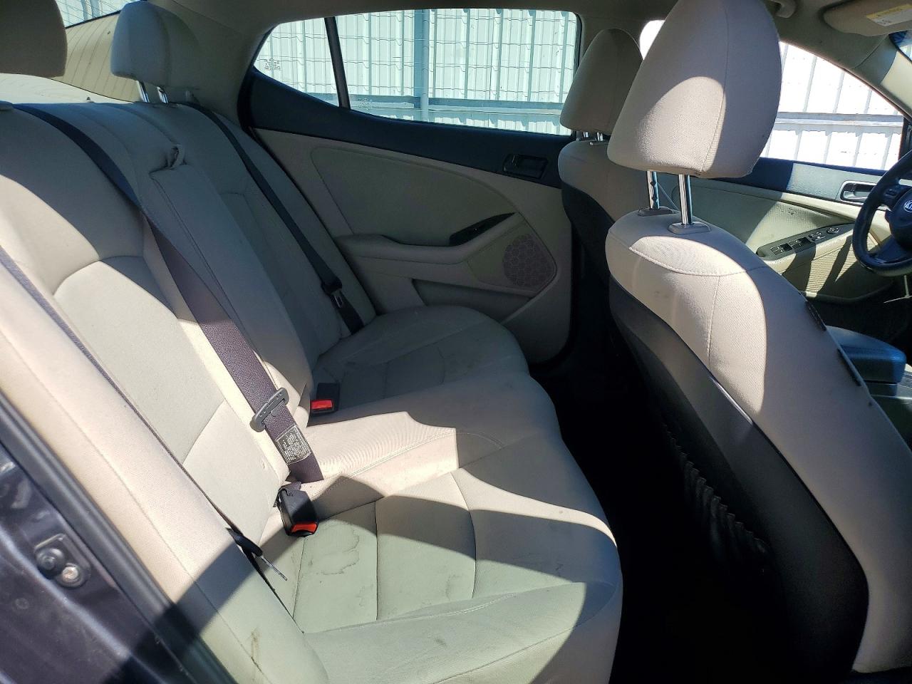 2015 KIA OPTIMA LX photo 28