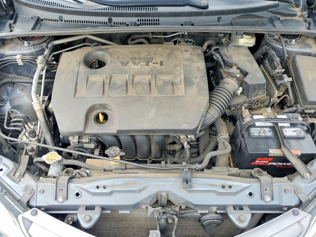 2015 TOYOTA COROLLA LE photo 21