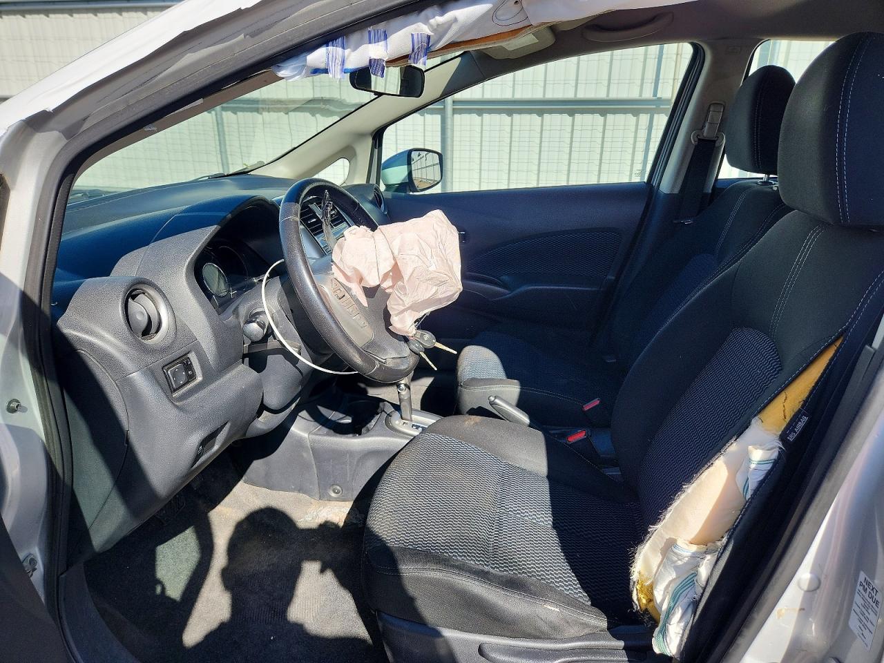 2016 NISSAN VERSA NOTE SV photo 19