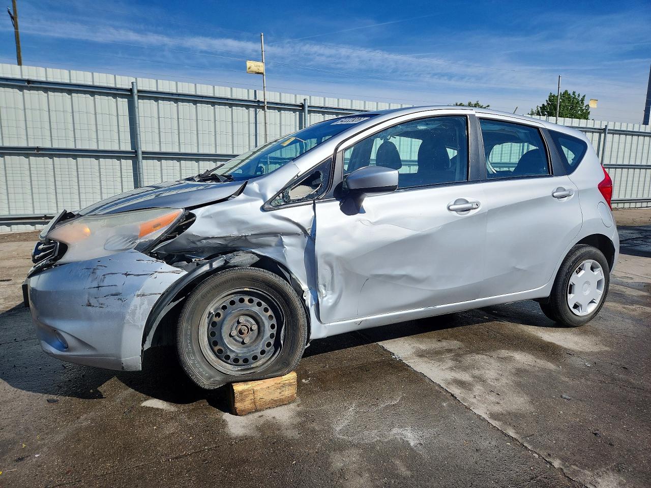 2016 NISSAN VERSA NOTE