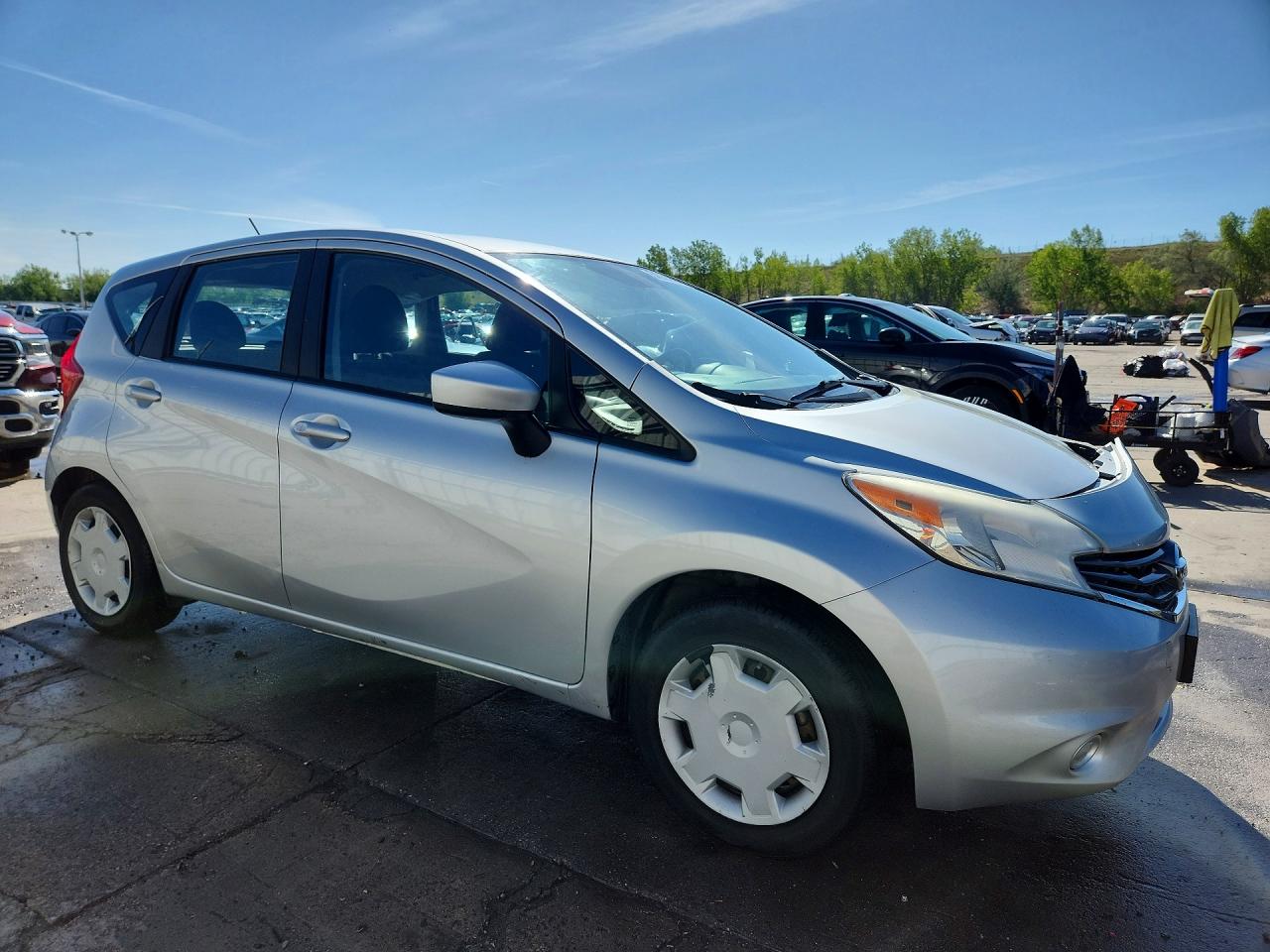 2016 NISSAN VERSA NOTE SV photo 10