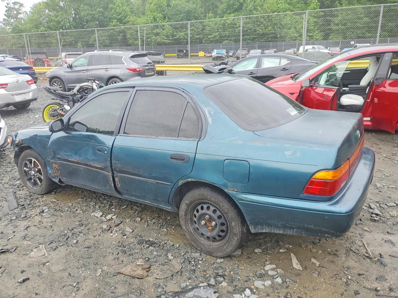 1994 TOYOTA COROLLA DX photo 3