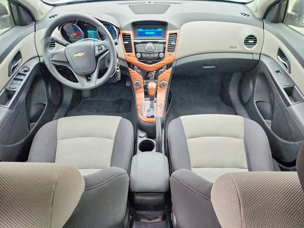 2016 CHEVROLET CRUZE LIMITED LS photo 8