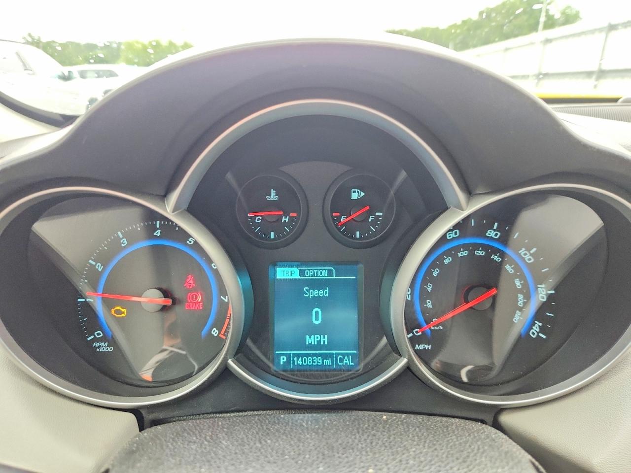 2016 CHEVROLET CRUZE LIMITED LS photo 9