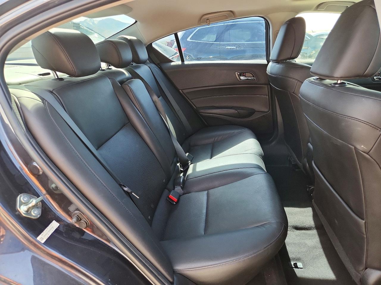 2016 ACURA ILX PREMIUM photo 10