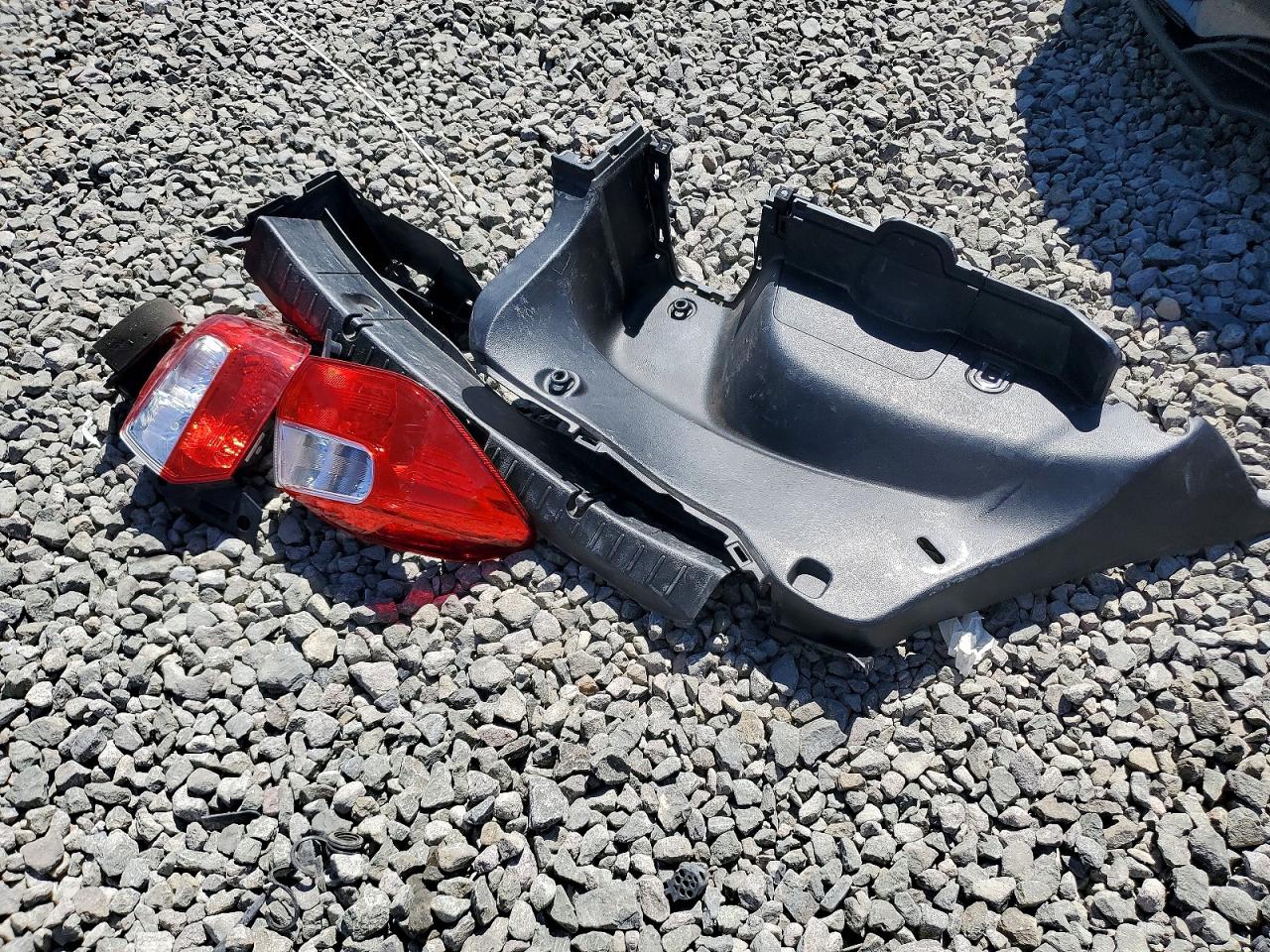 2014 SUBARU IMPREZA PREMIUM photo 25
