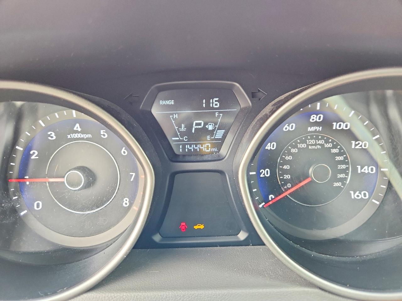 2015 HYUNDAI ELANTRA SE photo 17