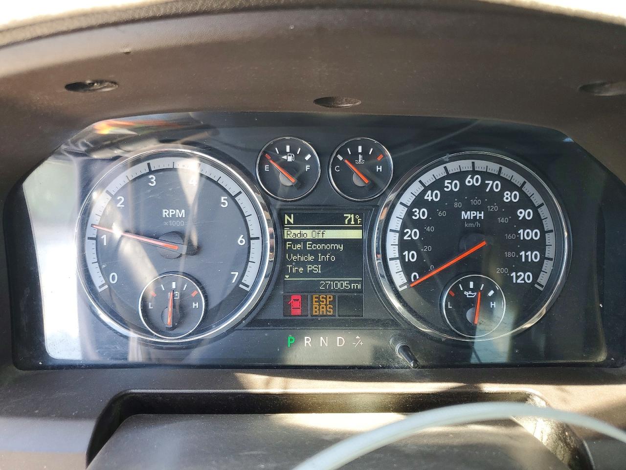 2010 DODGE RAM 1500 photo 9