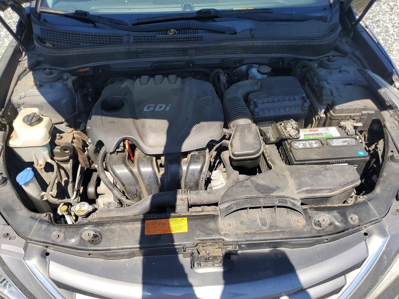 2014 HYUNDAI SONATA GLS photo 31