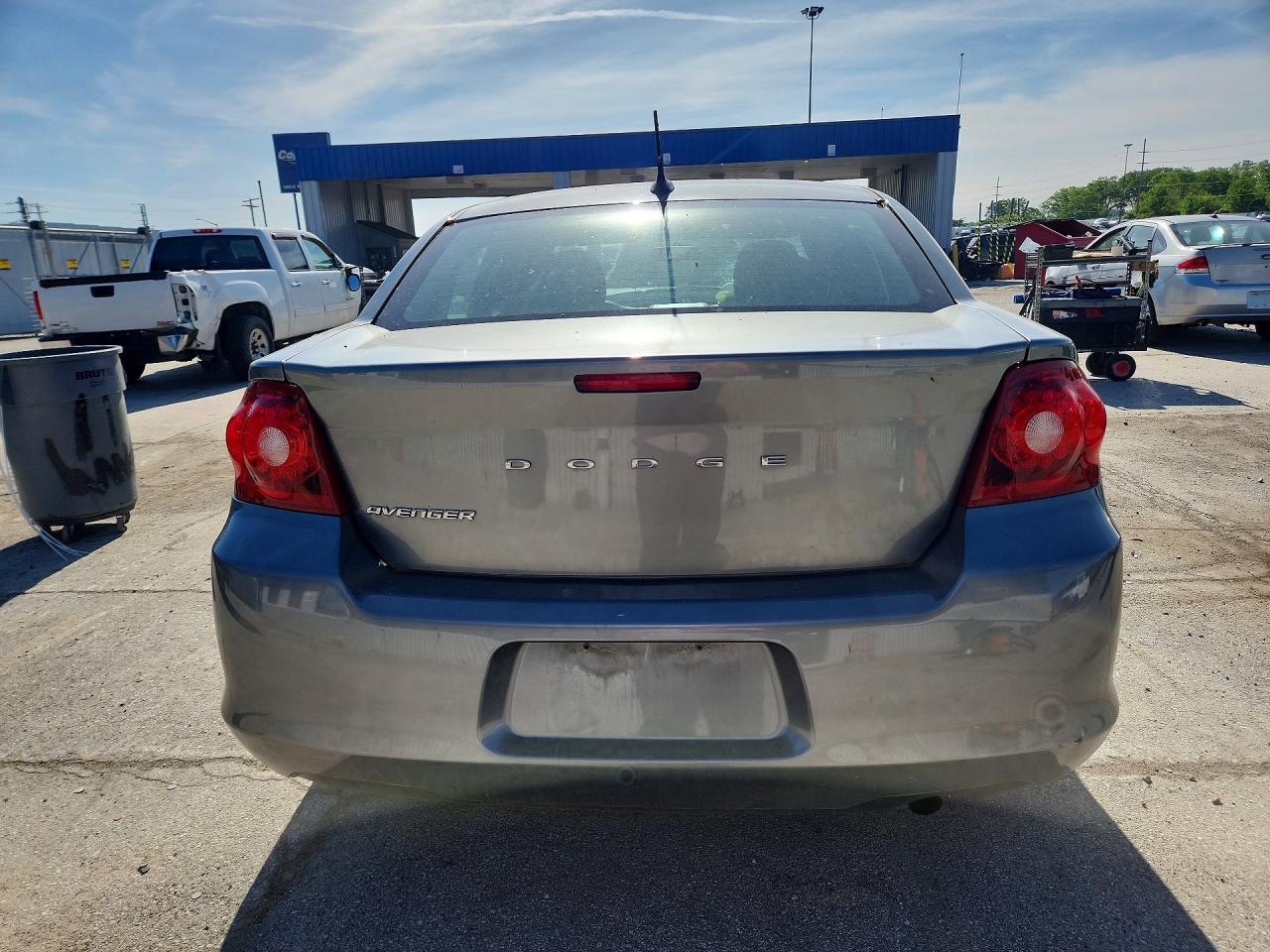 2012 DODGE AVENGER SE photo 11