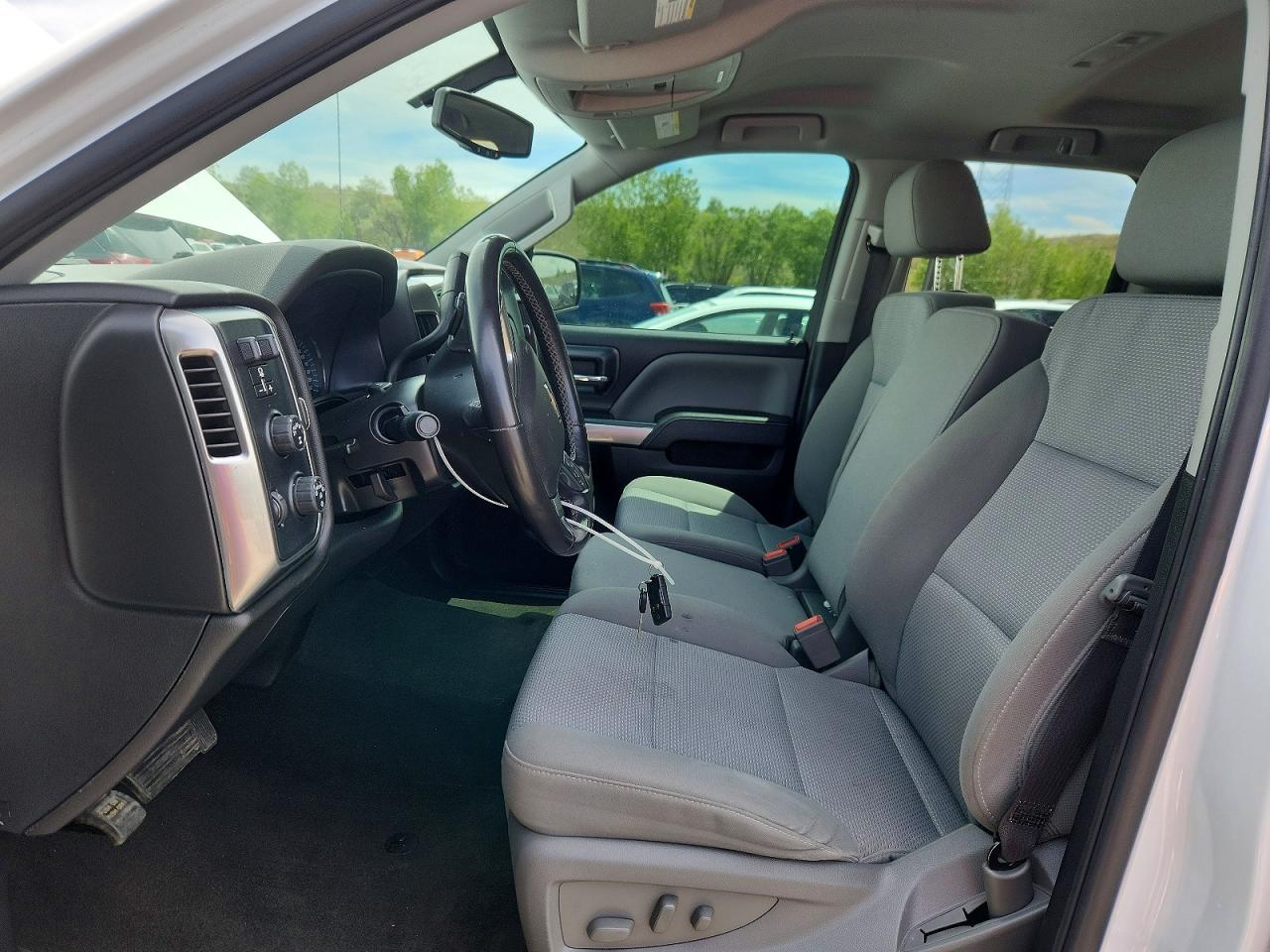 2018 CHEVROLET SILVERADO K1500 LT photo 19