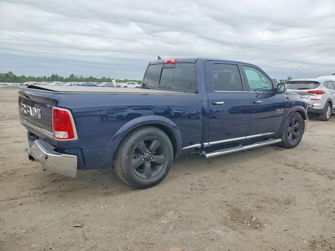 2016 RAM 1500 LONGHORN photo 5