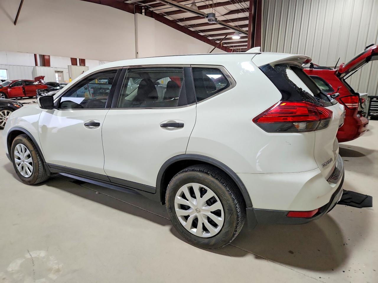 2017 NISSAN ROGUE