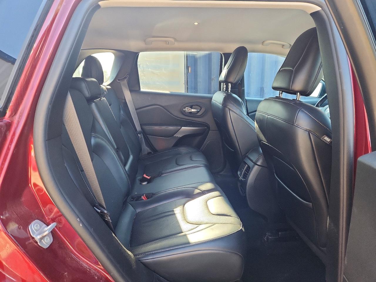 2019 JEEP CHEROKEE LIMITED photo 28