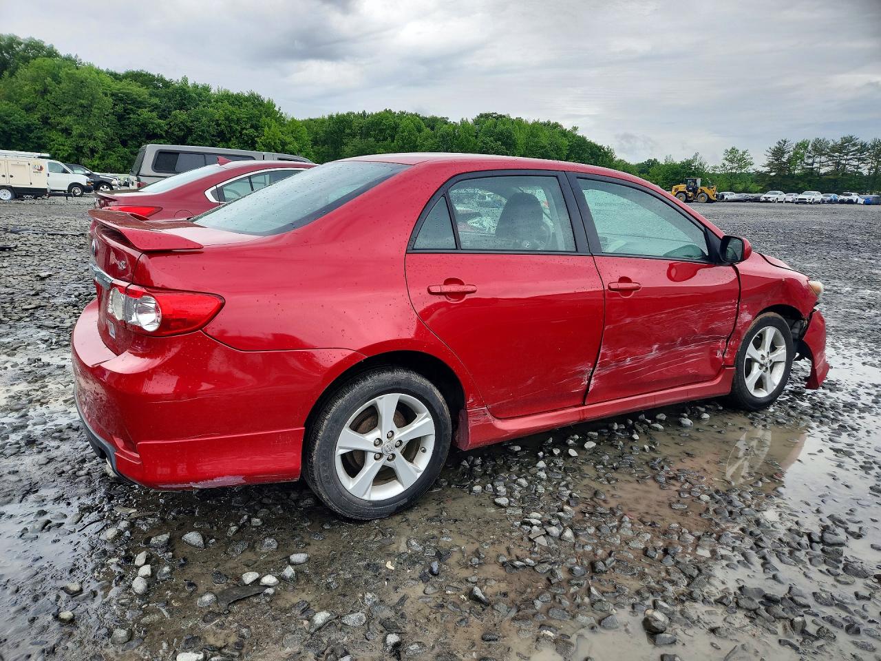 2013 TOYOTA COROLLA S photo 3