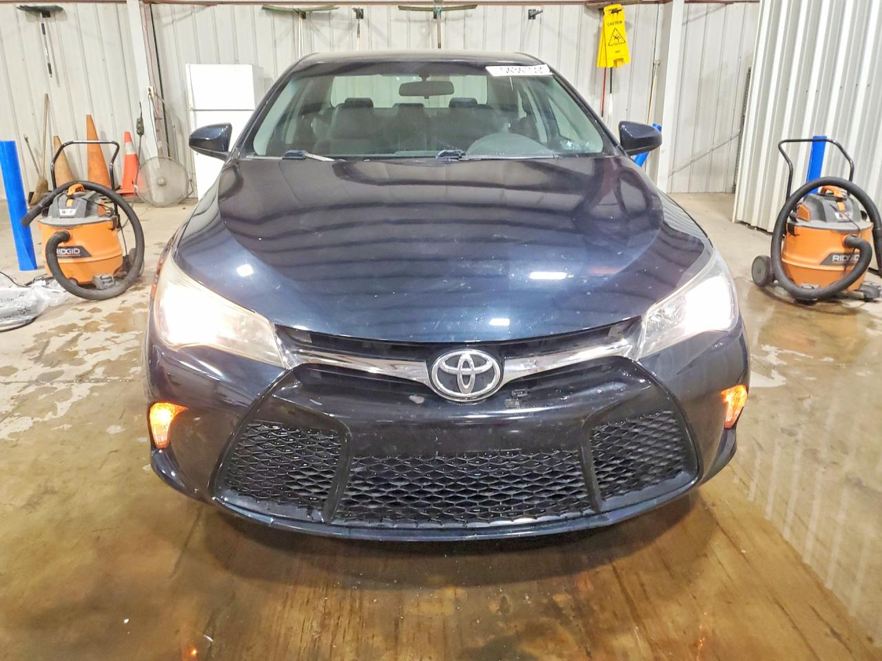 2017 TOYOTA CAMRY SE photo 9