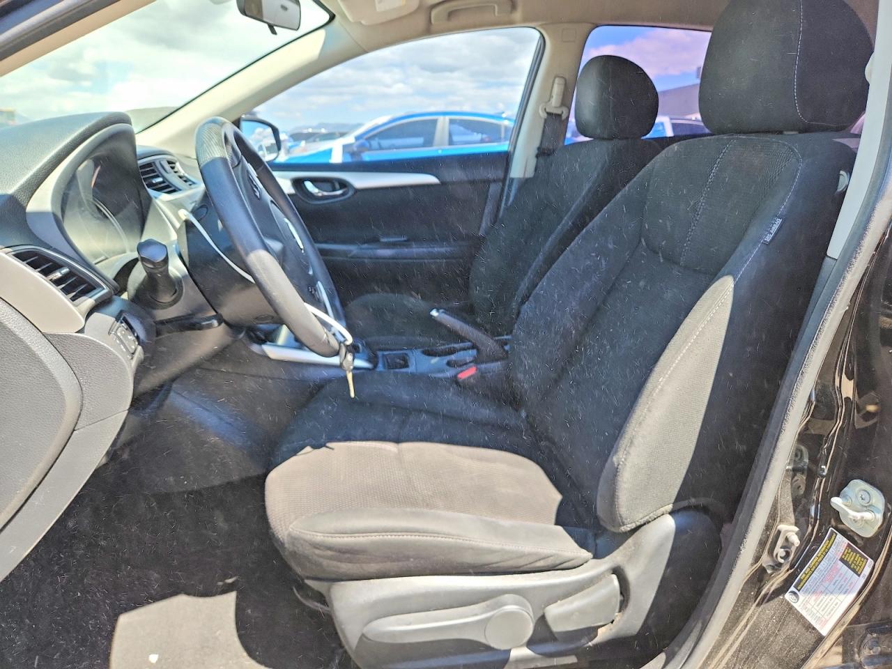 2018 NISSAN SENTRA S photo 7