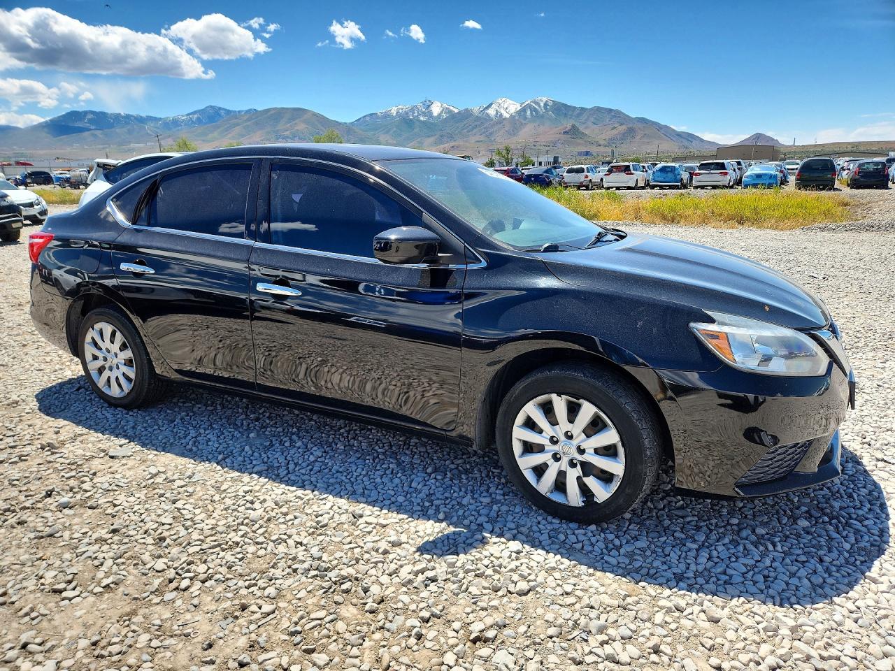 2018 NISSAN SENTRA S photo 4