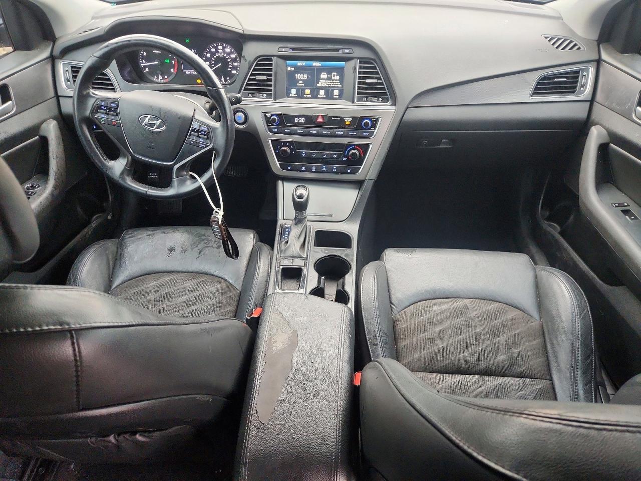 2017 HYUNDAI SONATA photo 22