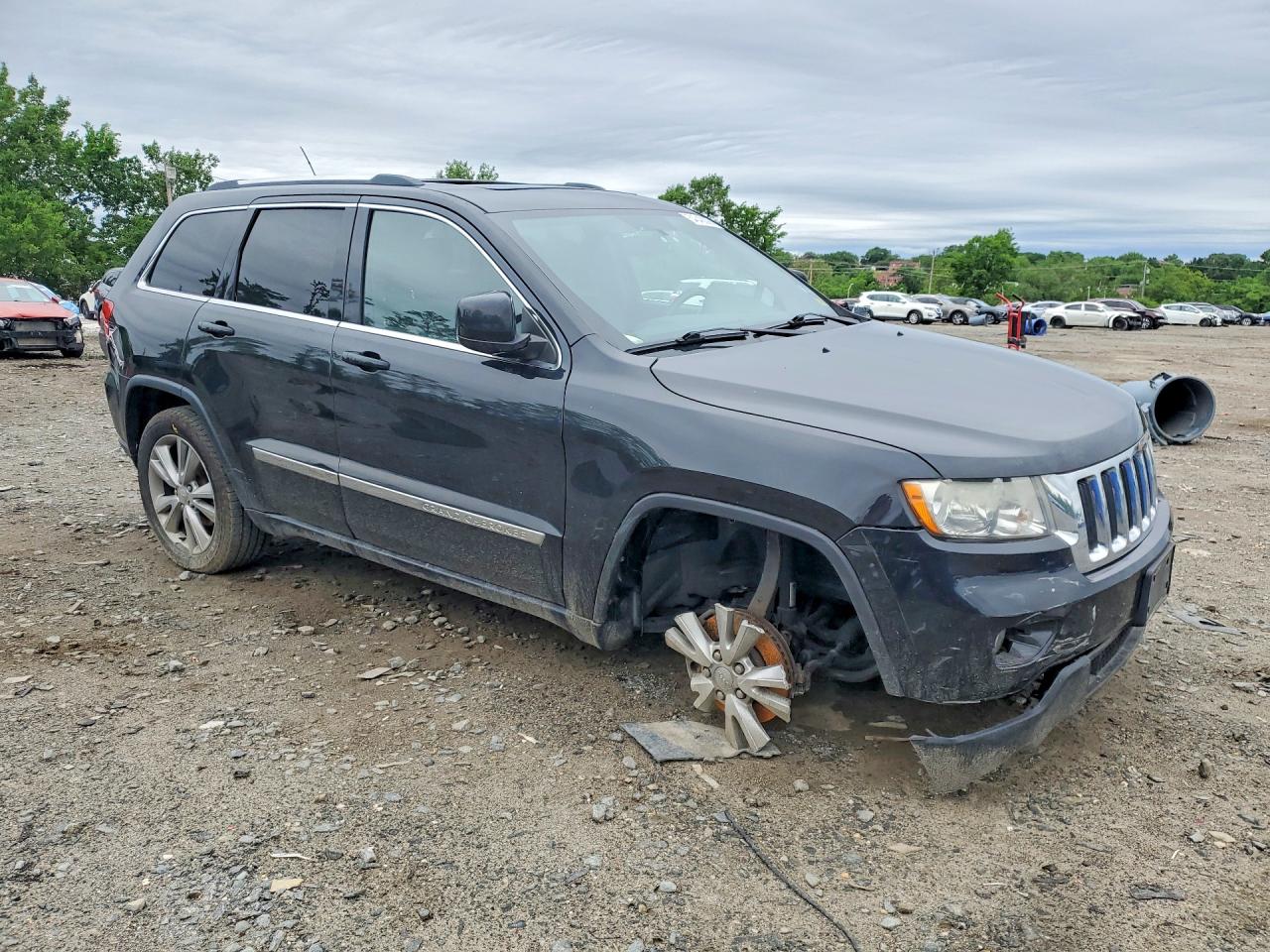 2012 JEEP GRAND CHEROKEE LAREDO photo 10