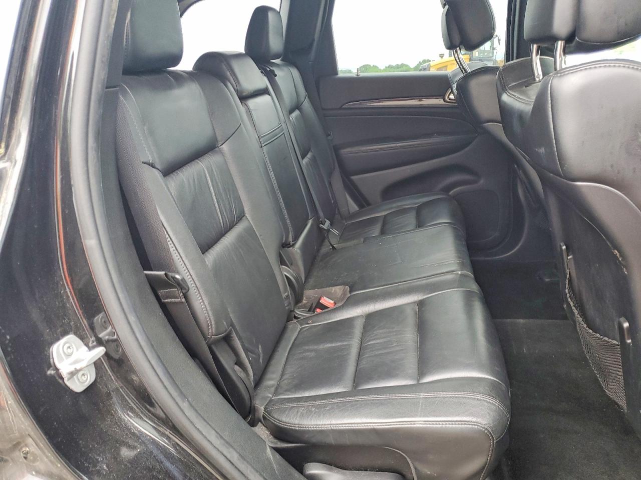 2012 JEEP GRAND CHEROKEE LAREDO photo 31