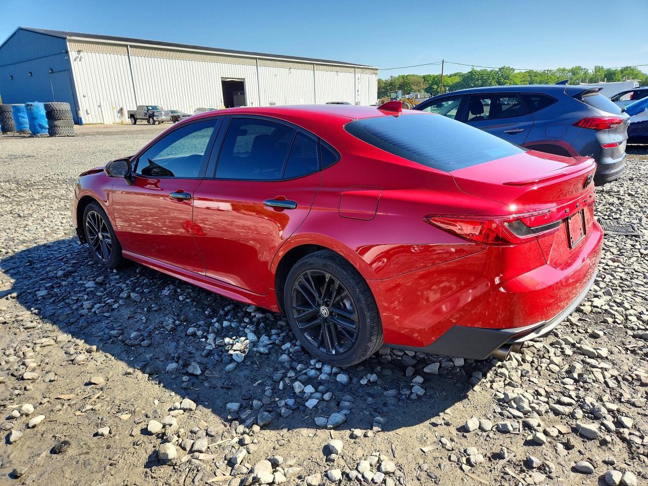 2025 TOYOTA CAMRY SE photo 2