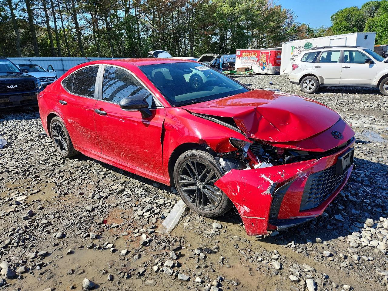 2025 TOYOTA CAMRY SE photo 4