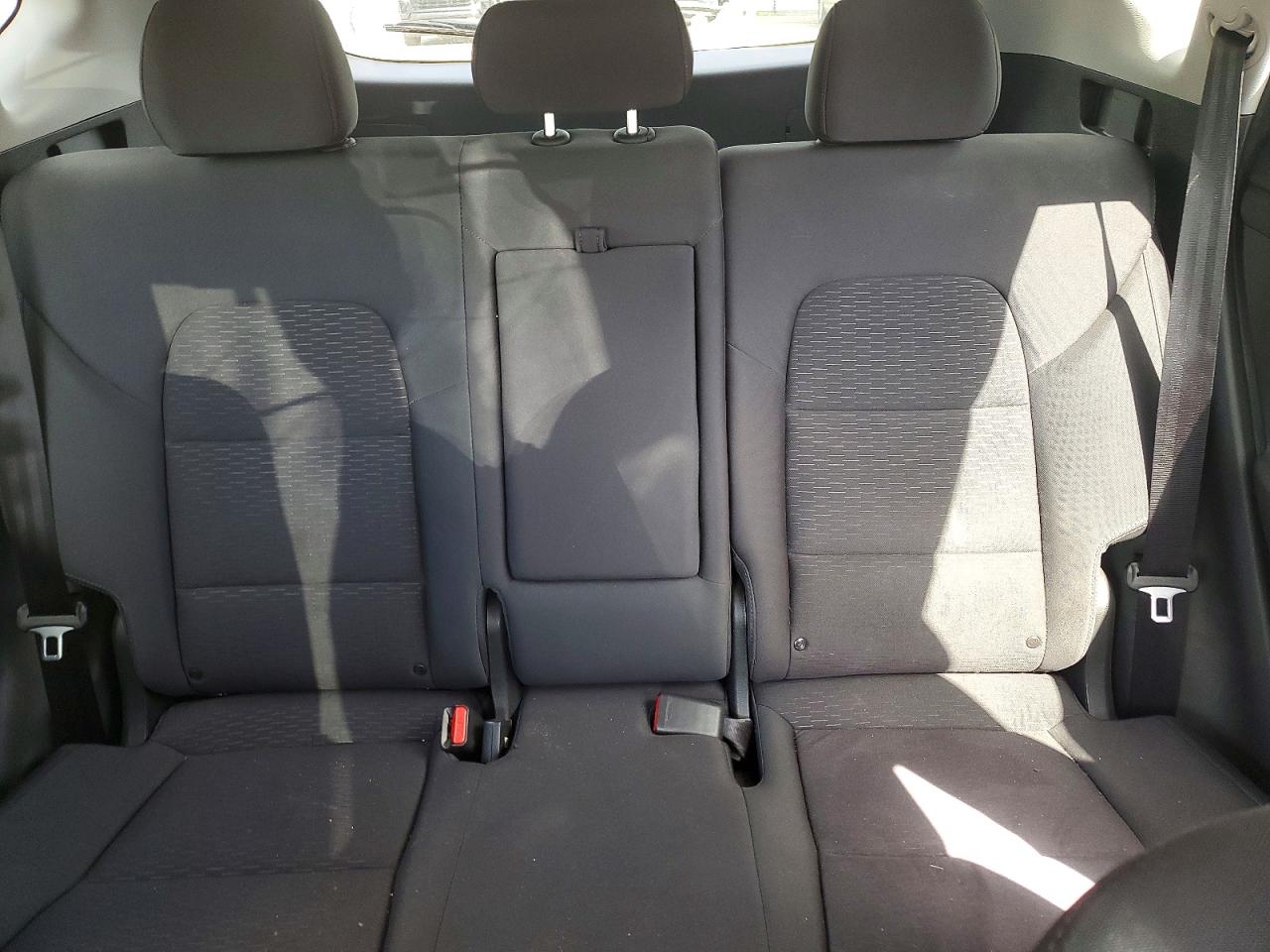 2020 HYUNDAI TUCSON VALUE photo 28