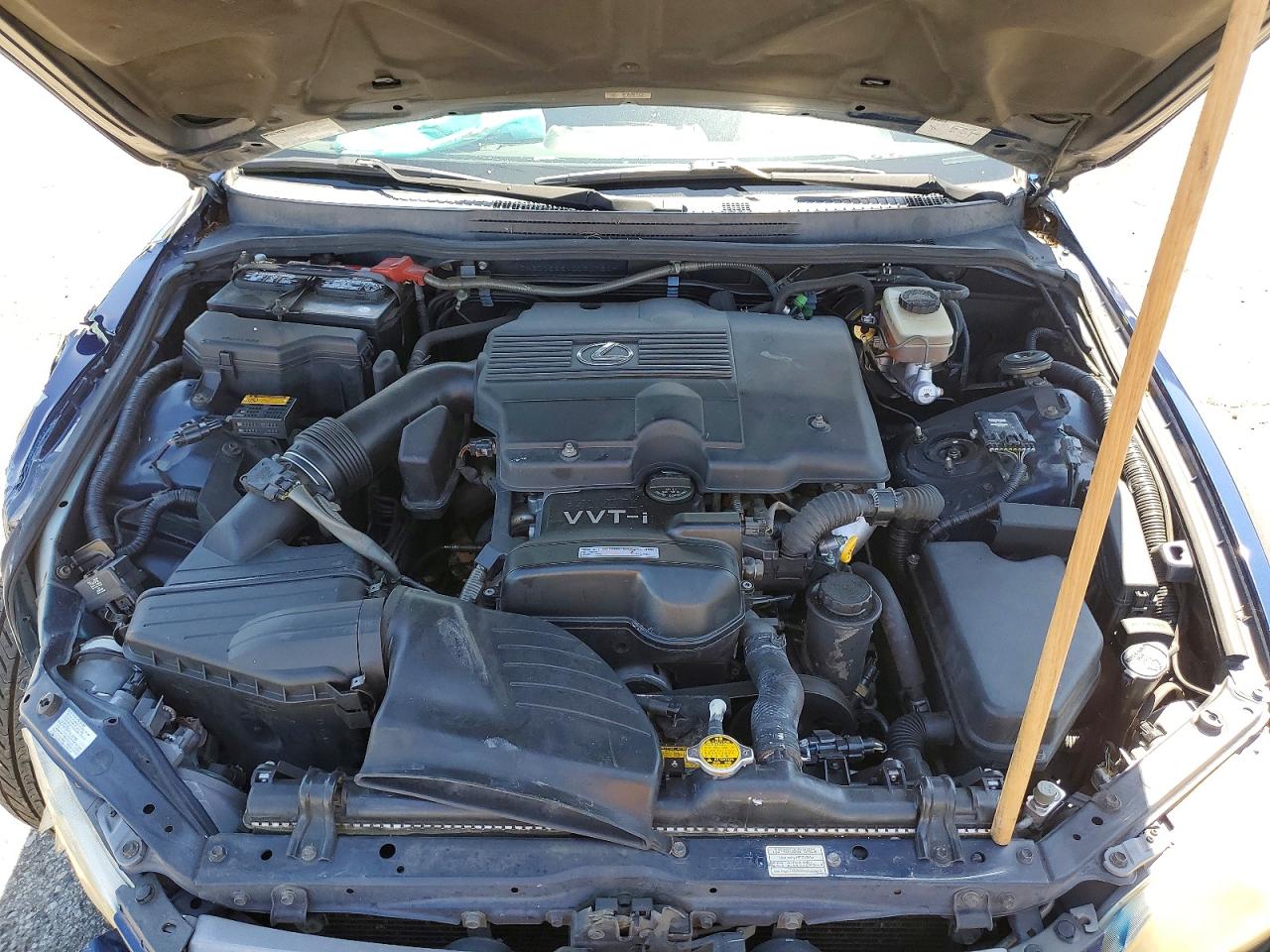 2001 LEXUS IS 300 photo 11
