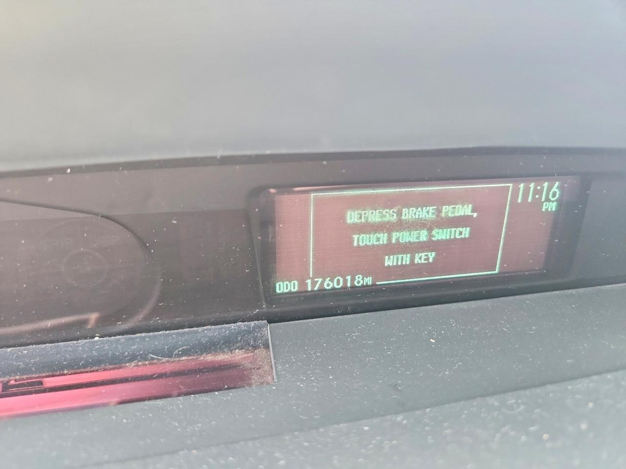 2010 TOYOTA PRIUS II photo 17