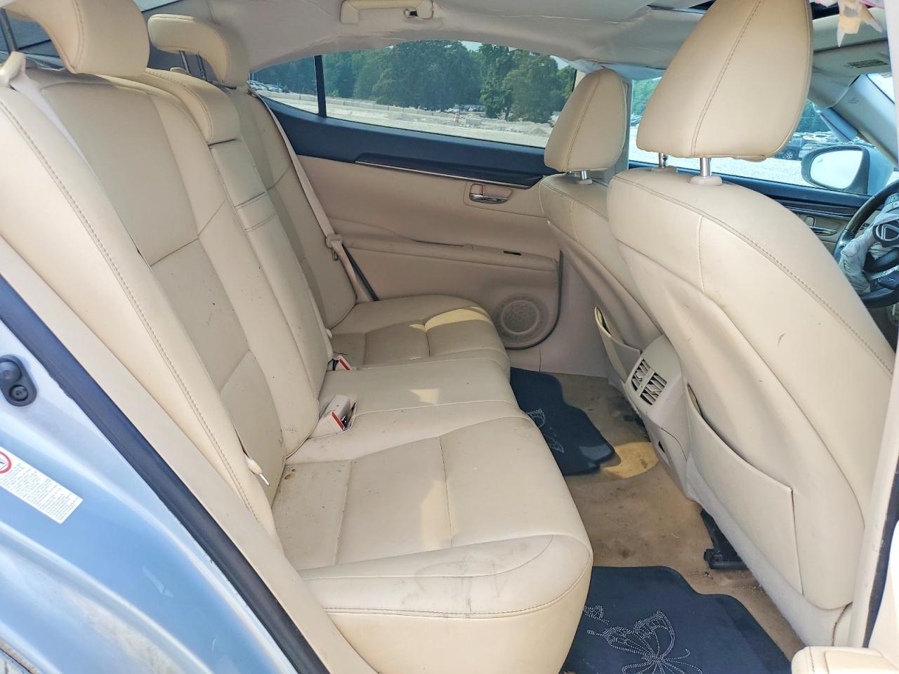 2013 LEXUS ES 350 photo 19