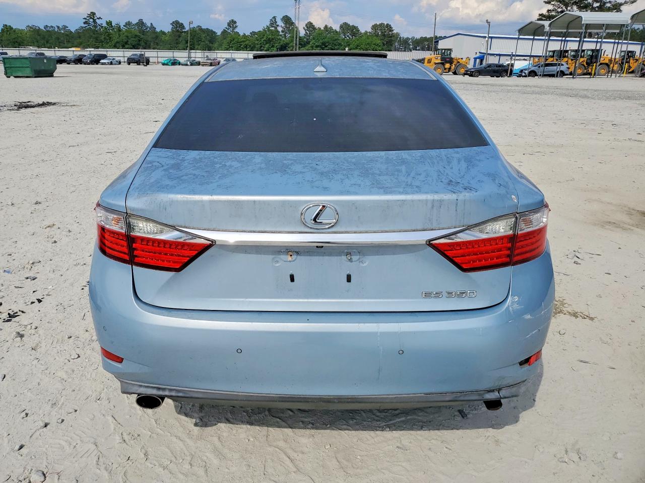 2013 LEXUS ES 350 photo 11