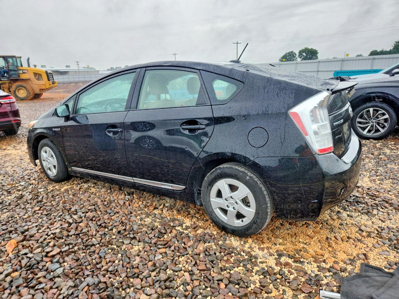 2011 TOYOTA PRIUS TWO photo 4