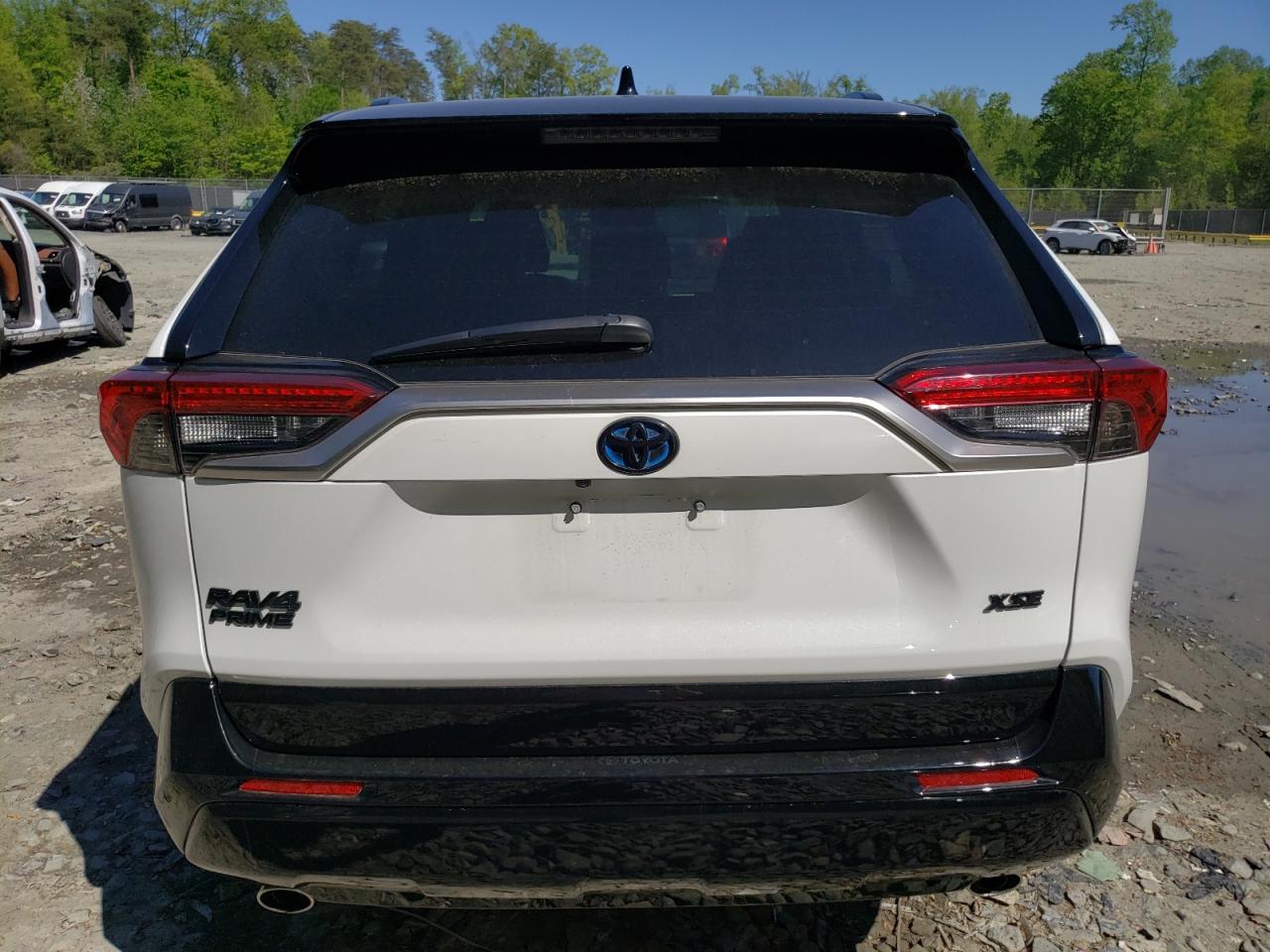 2023 TOYOTA RAV4 PRIME XSE photo 6