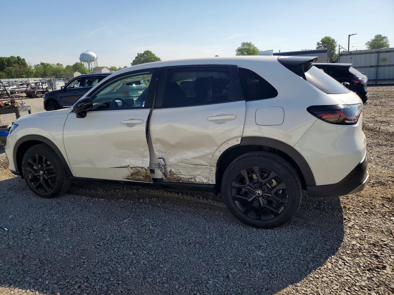 2024 HONDA HR-V SPORT photo 3