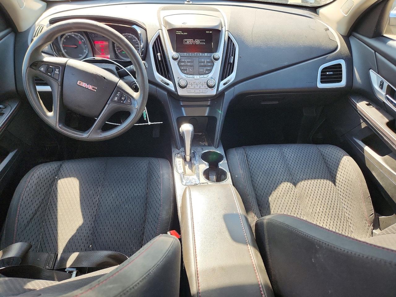2015 GMC TERRAIN SLE photo 8