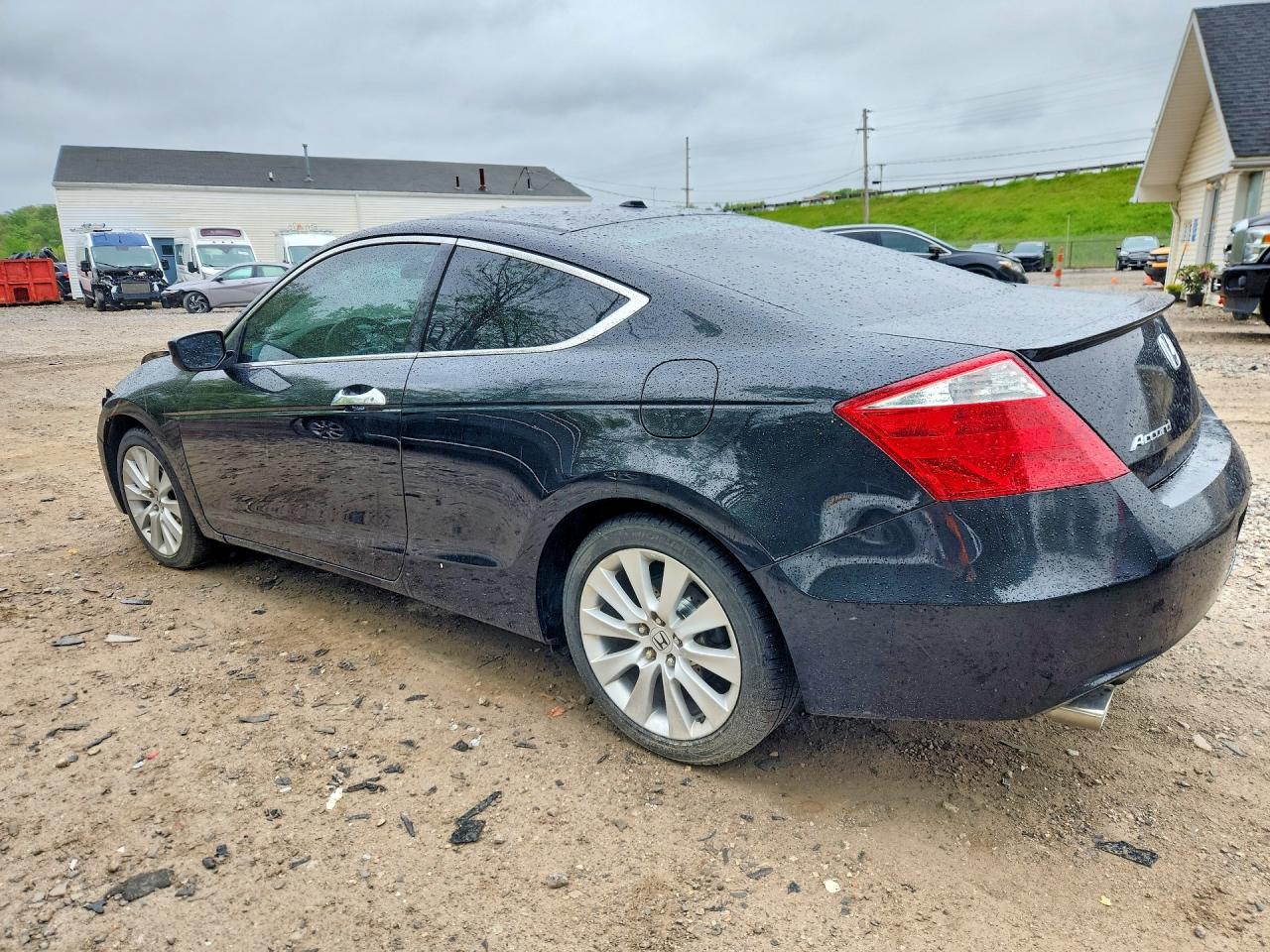 2009 HONDA ACCORD EXL photo 3