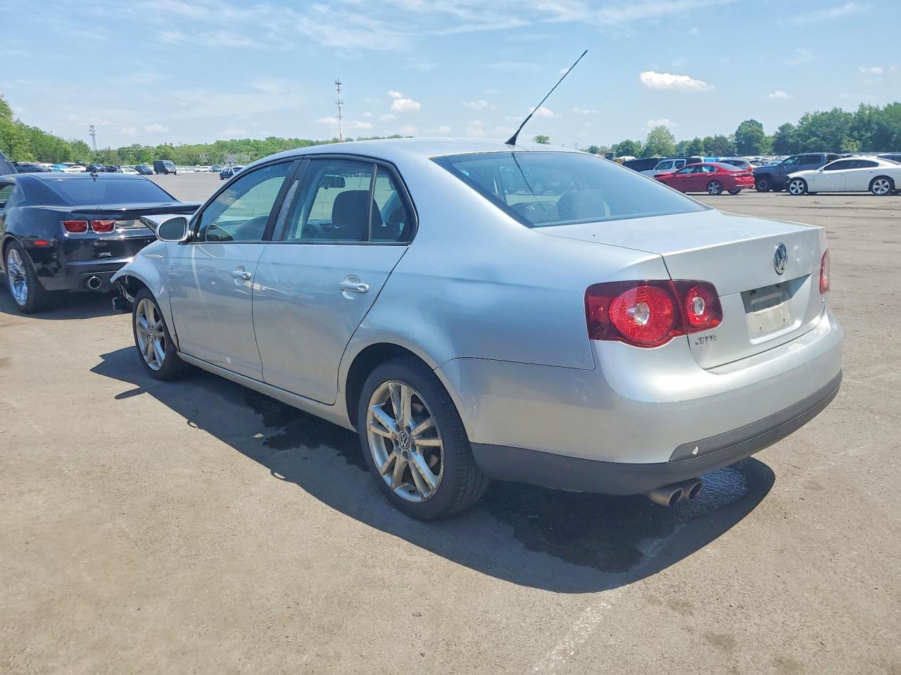 2008 VOLKSWAGEN JETTA S photo 4
