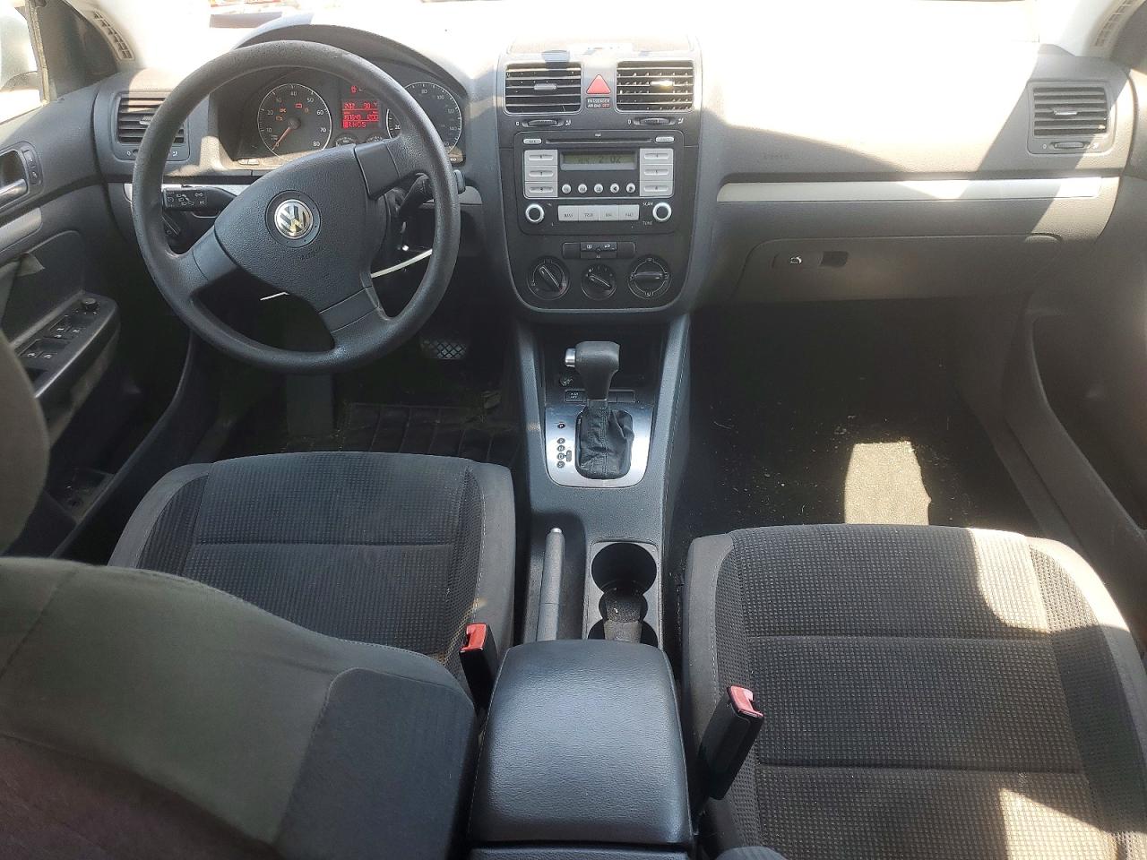 2008 VOLKSWAGEN JETTA S photo 22