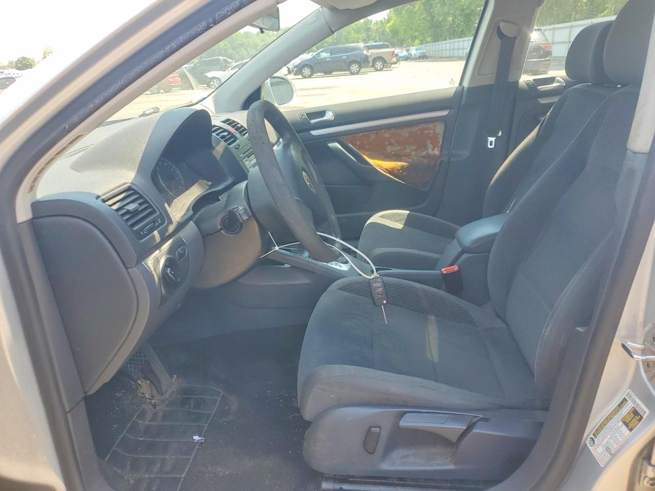 2008 VOLKSWAGEN JETTA S photo 19