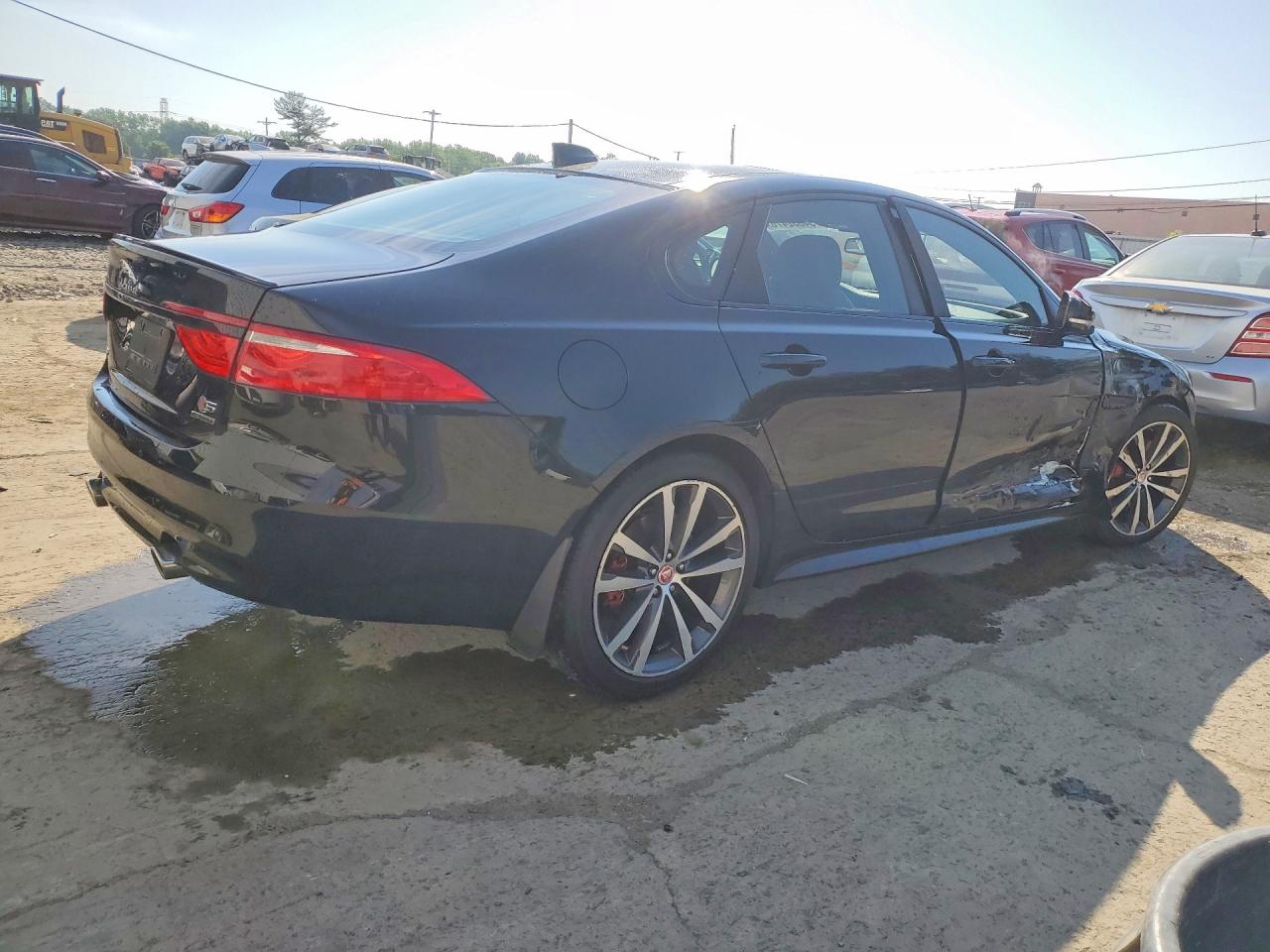 2016 JAGUAR XF S photo 5