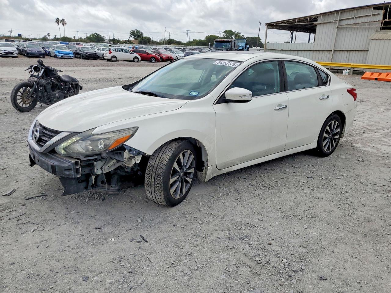 2017 NISSAN ALTIMA