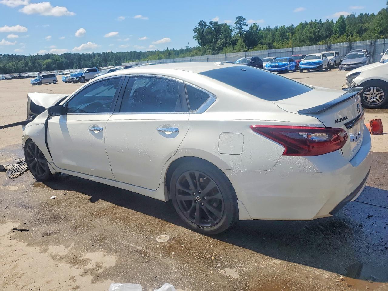 2018 NISSAN ALTIMA 2.5 SR photo 3