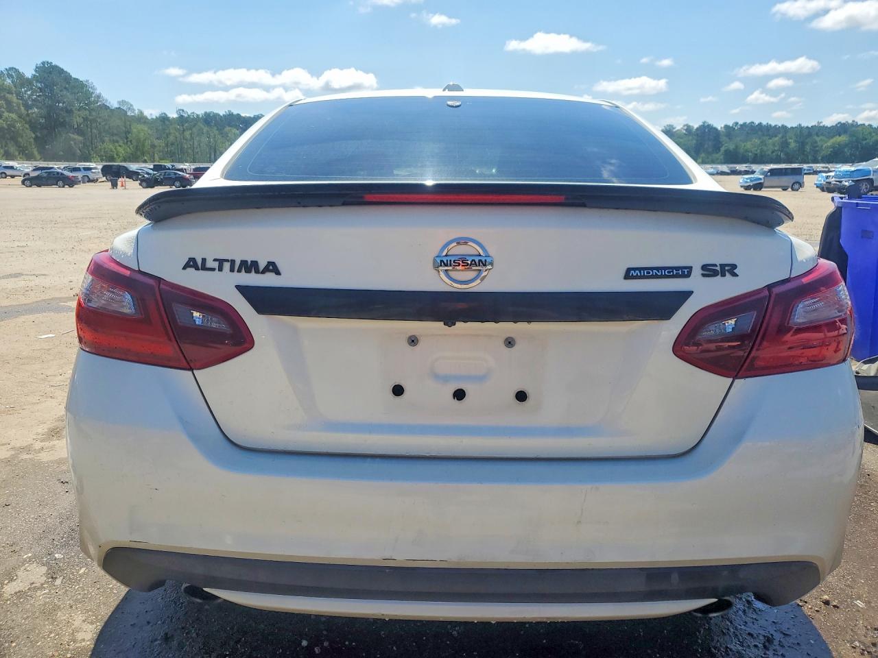 2018 NISSAN ALTIMA 2.5 SR photo 11