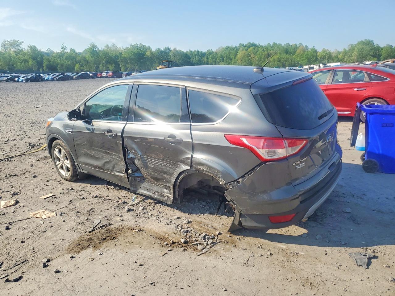 2016 FORD ESCAPE SE photo 3