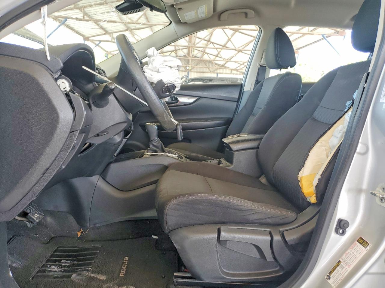 2020 NISSAN ROGUE S photo 19