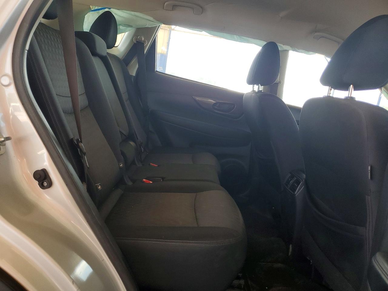 2020 NISSAN ROGUE S photo 28