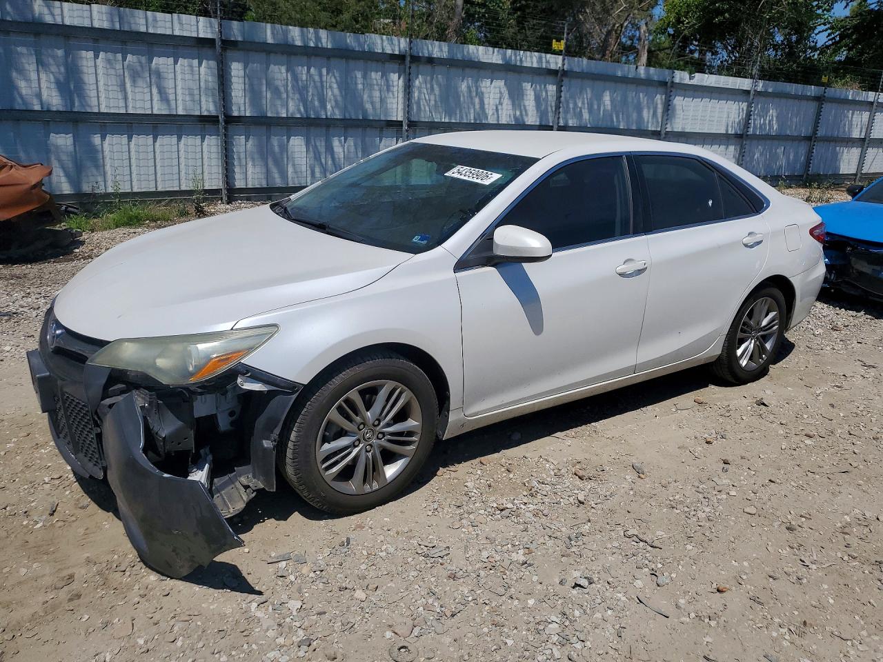 2016 TOYOTA CAMRY